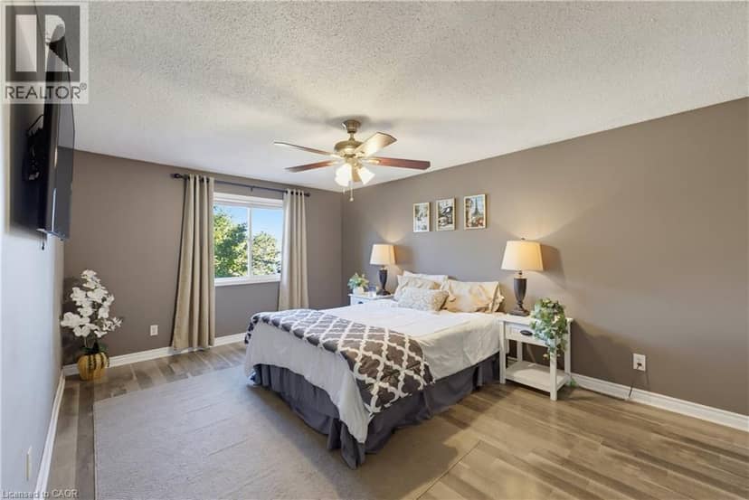 74 STIRLING MACGREGOR Drive — photo 12 of 40