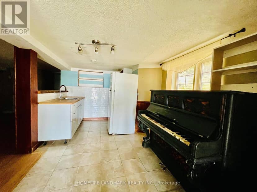 520 Fralicks Beach Road — photo 18 of 20