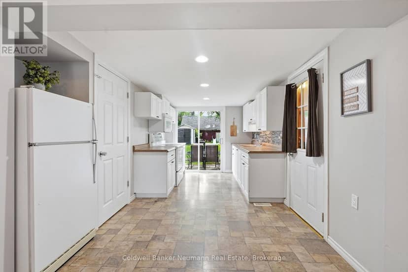 442 Burdick Place, London East, photo 2