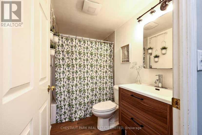 615 - 23 Lorraine Drive — photo 19 of 31