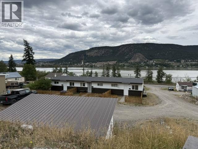 1615 South Lakeside Drive, Williams Lake, photo 4