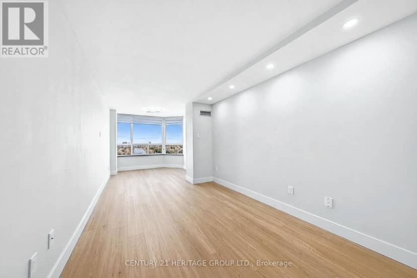 1203 - 7 Townsgate Drive — photo 19 of 40