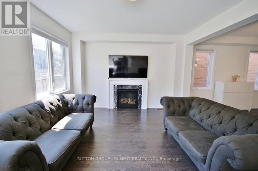 174 Stevenson Crescent — photo 14 of 40