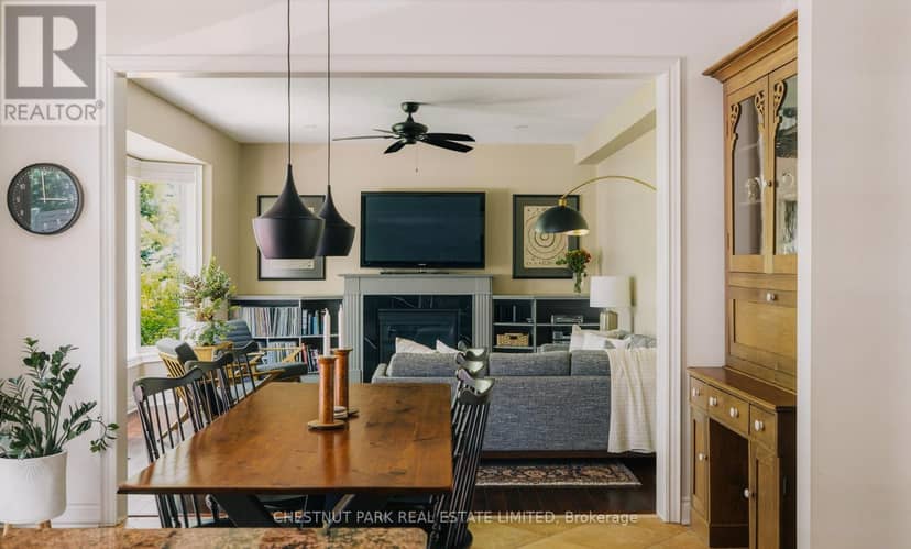 8 Cyril Richardson Court — photo 9 of 40