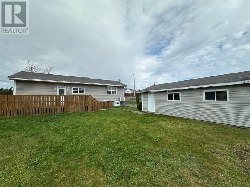 124 Conception Bay Highway — photo 24 of 40