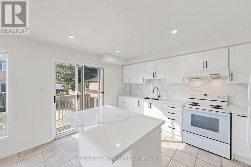 552 Thelma Street — photo 12 of 40