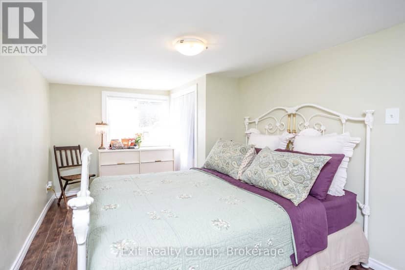 127 Leopold Street — photo 18 of 34