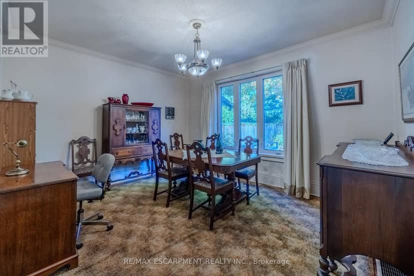 33 Palmerston Avenue — photo 12 of 37