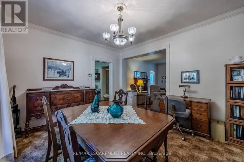33 Palmerston Avenue — photo 13 of 37