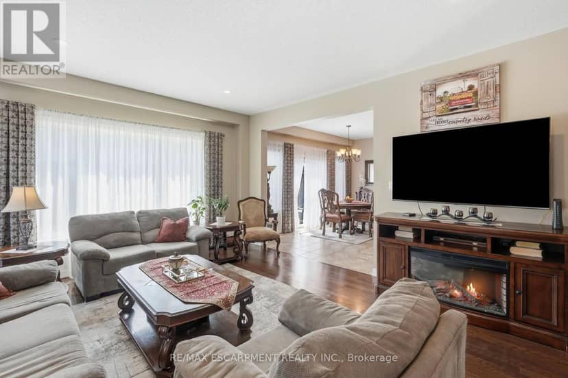 1332 Baseline Road, Hamilton, photo 3