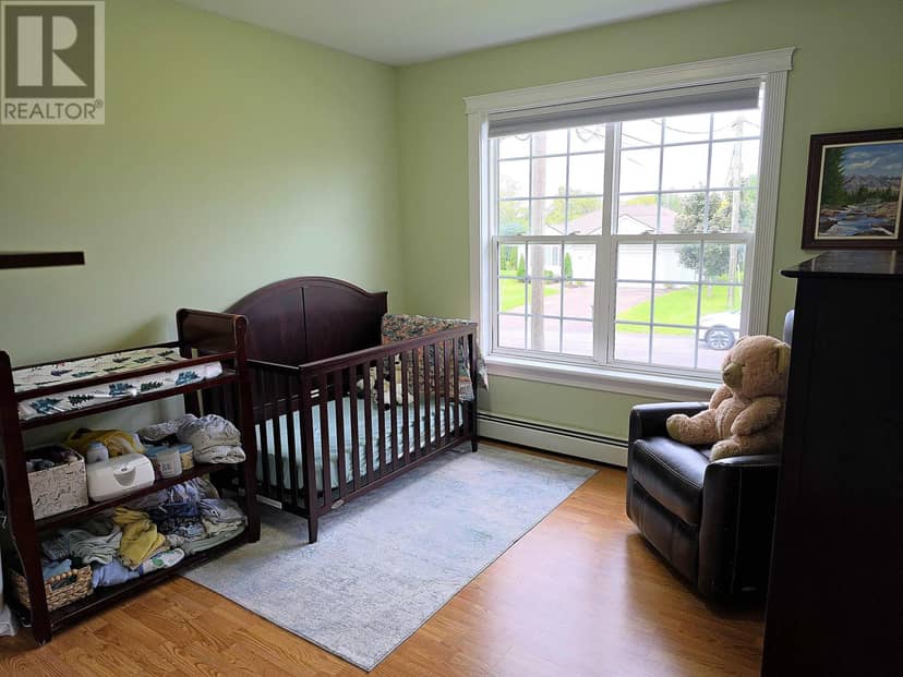 38 Sandlewood Street — photo 10 of 20