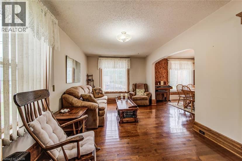 45 CLYDE Street — photo 21 of 40