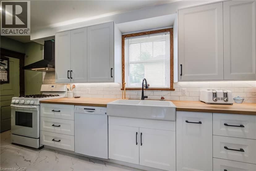 45 CLYDE Street — photo 30 of 40