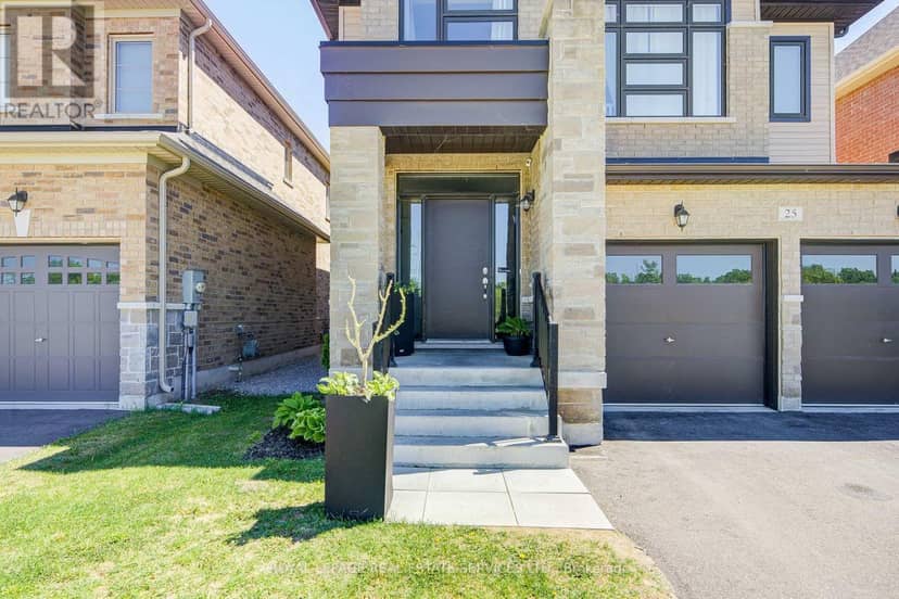 25 Garrett Styles Drive, Georgina, photo 3