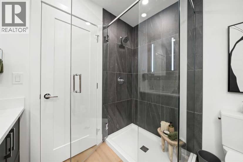2106, 1850 80 Street SW, Calgary, photo 5