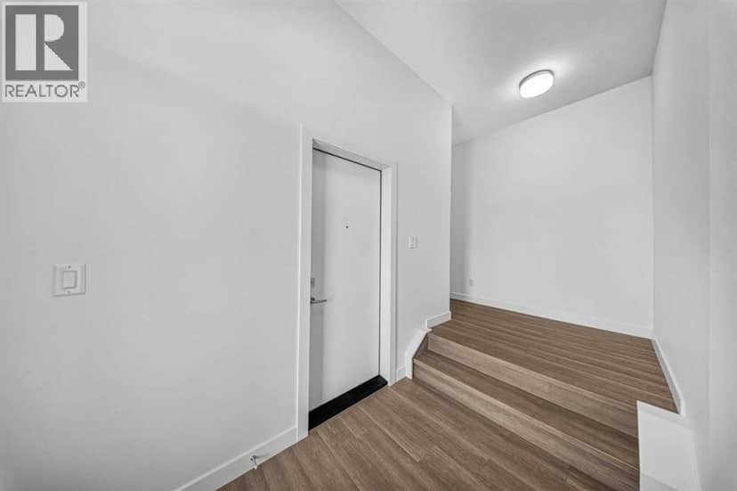 1408 South Point Villas SW, Airdrie, photo 2