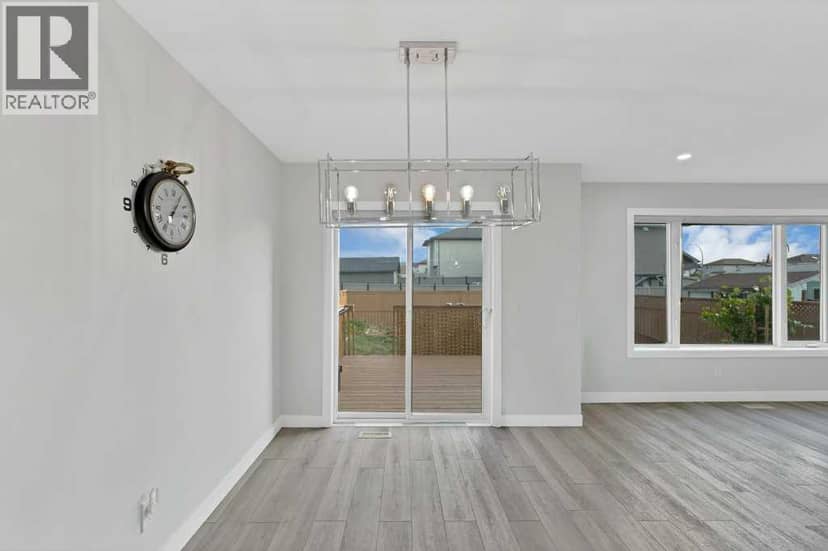 158 Taralea Circle NE — photo 17 of 40