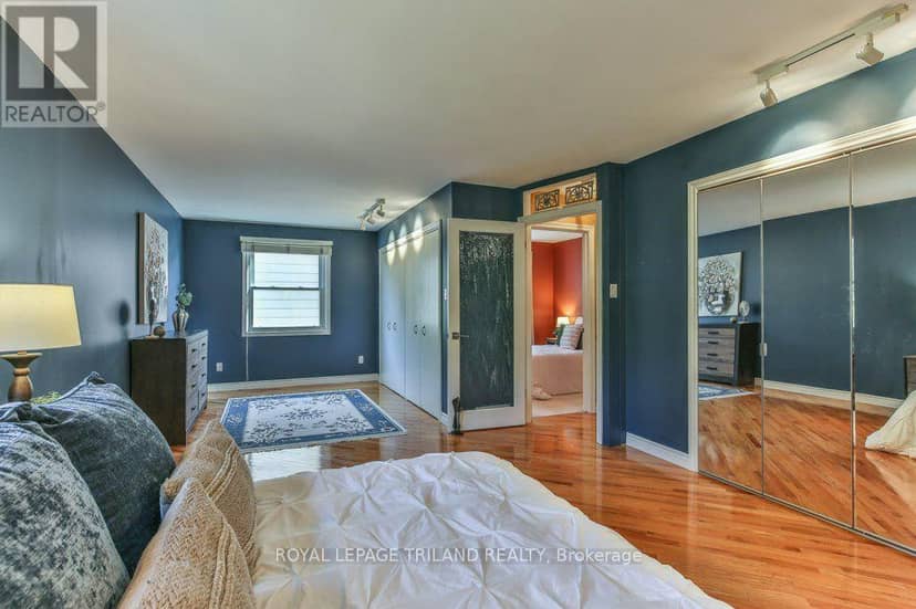 1221 Glenora Drive — photo 34 of 40