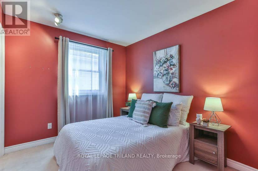 1221 Glenora Drive — photo 36 of 40