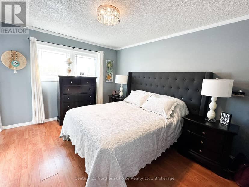 100 Detta Road — photo 10 of 40