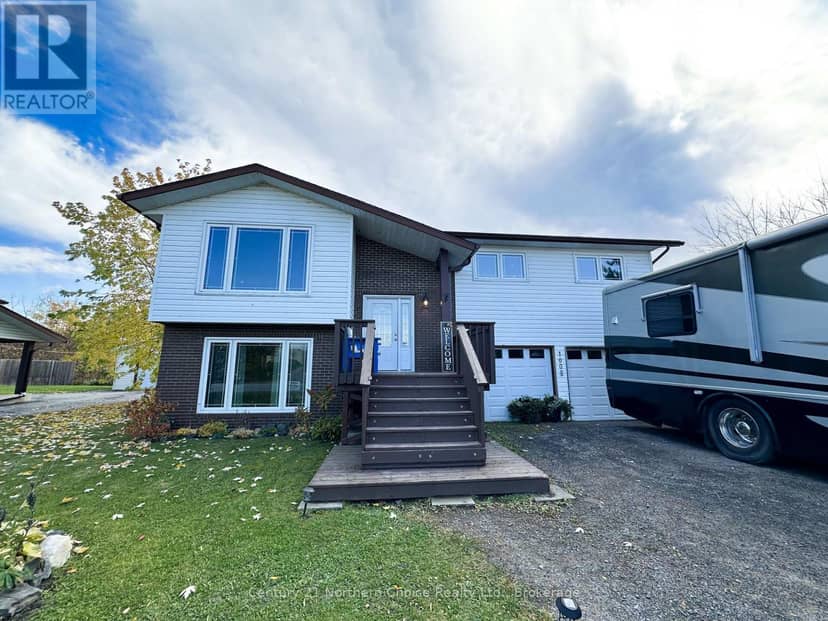 100 Detta Road, Red Lake