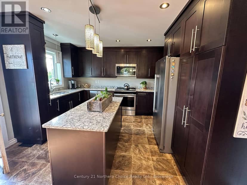100 Detta Road, Red Lake, photo 5