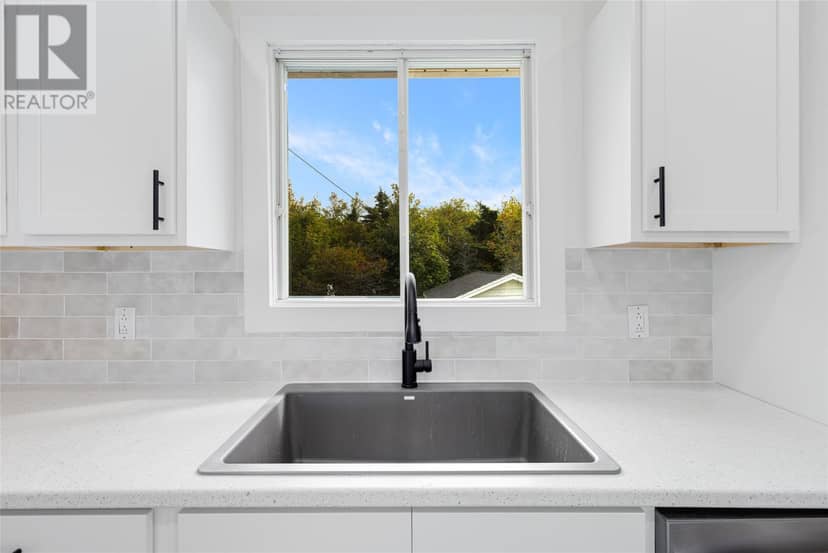 9 Teasdale Street — photo 10 of 28