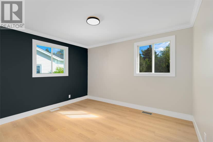 9 Teasdale Street — photo 16 of 28