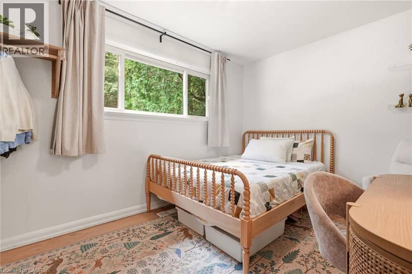 271 LINDEN Avenue — photo 15 of 27