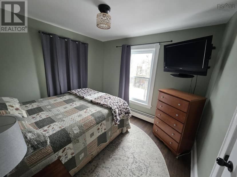Lot 10 88 St. Andrews Street — photo 20 of 40