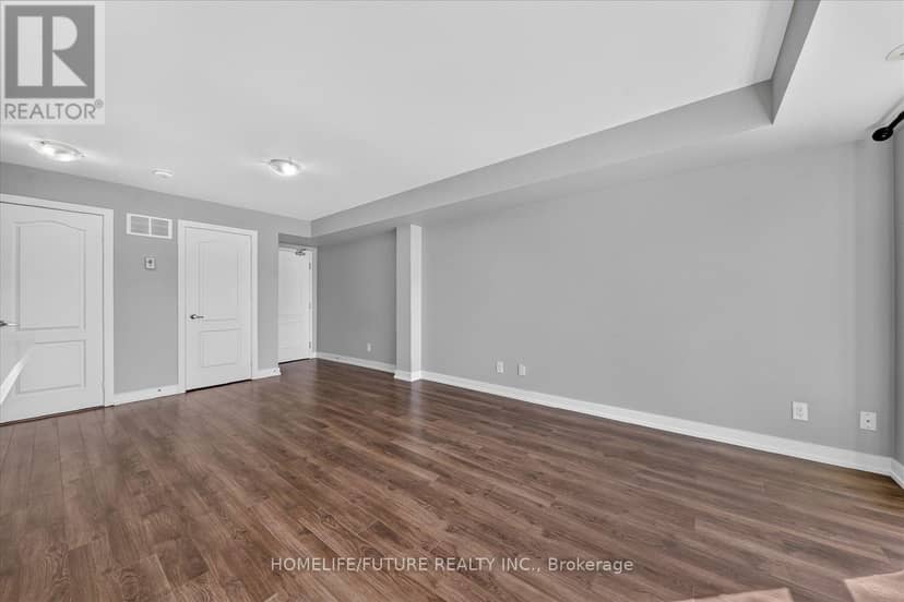 908 - 2 Blanche Lane — photo 10 of 32