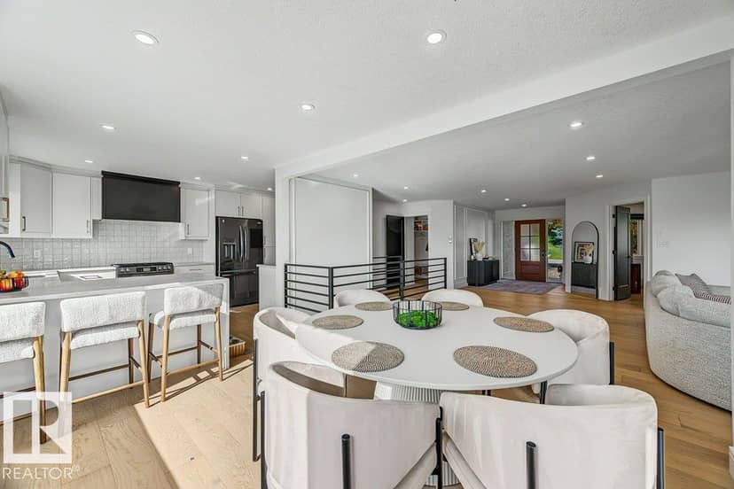 #21 54324 Bellerose Dr — photo 16 of 40