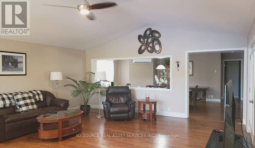 703 Davidson Lane — photo 16 of 40