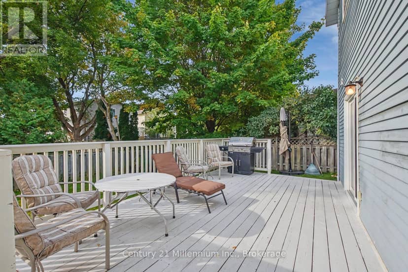 18 Dillon Drive — photo 12 of 40