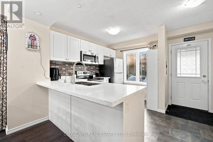 37 - 350 Dundas Street S — photo 7 of 40