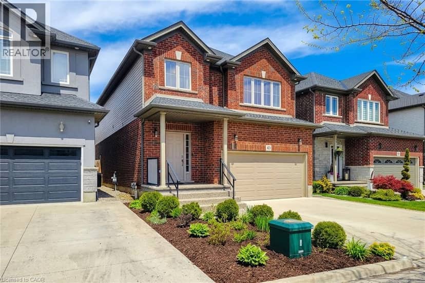40 FAIRGROUNDS Drive, Binbrook, photo 3
