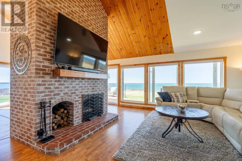 2435 Main Shore Road — photo 19 of 40