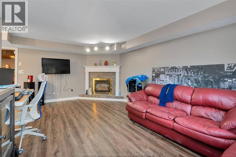 24 Matier — photo 21 of 30