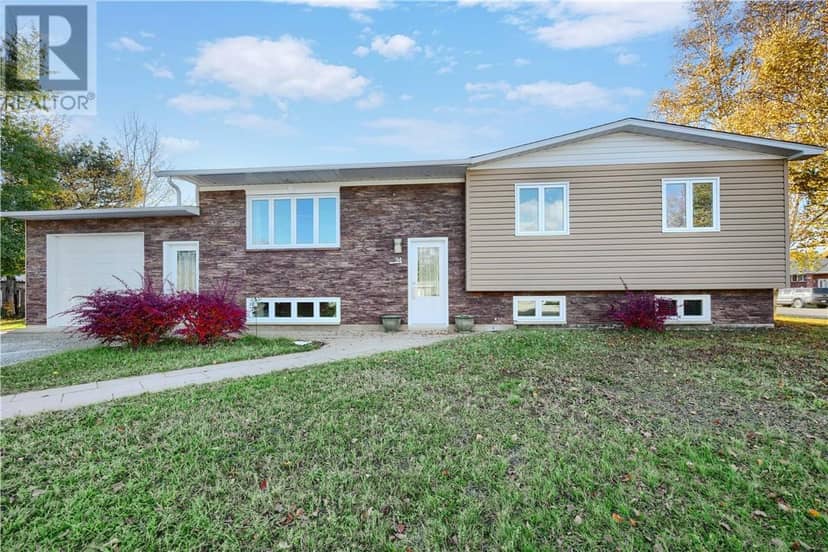34 Lynne Court, Chapleau