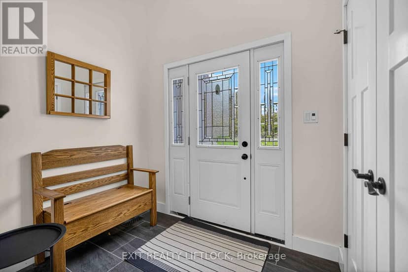 1479 Webster Road — photo 15 of 40