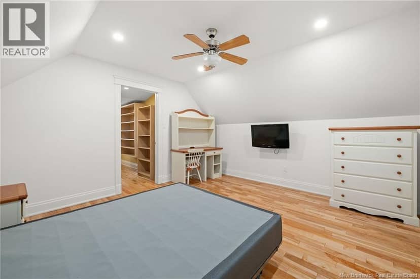 415 Grande-Vallee Court — photo 37 of 40