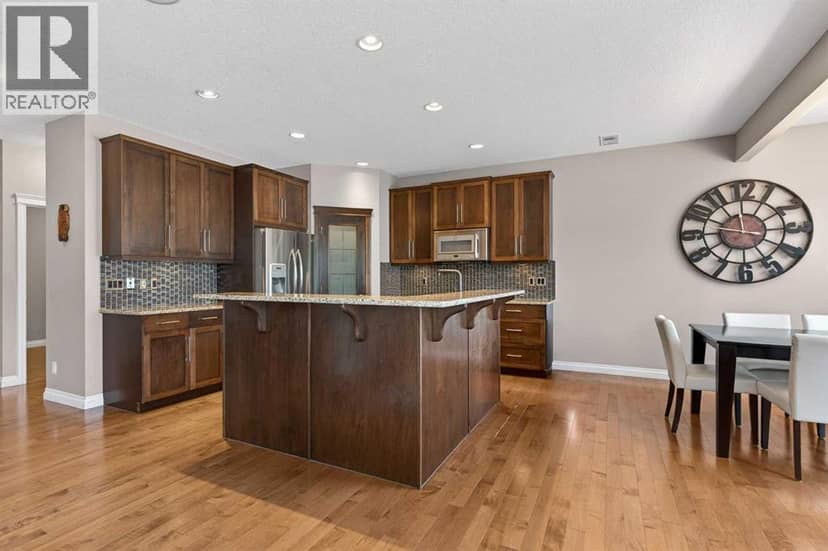 159 Sherwood Crescent NW, Calgary, photo 2