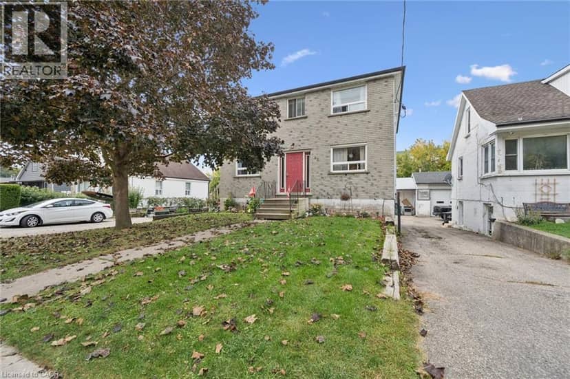 32 JAFFRAY Street, Cambridge