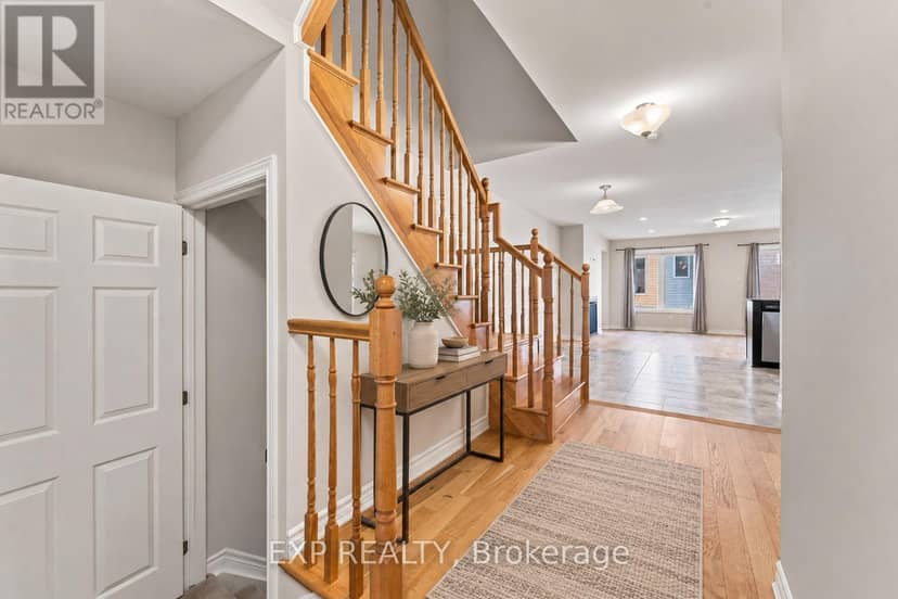 608 Parade Drive, Ottawa, photo 3