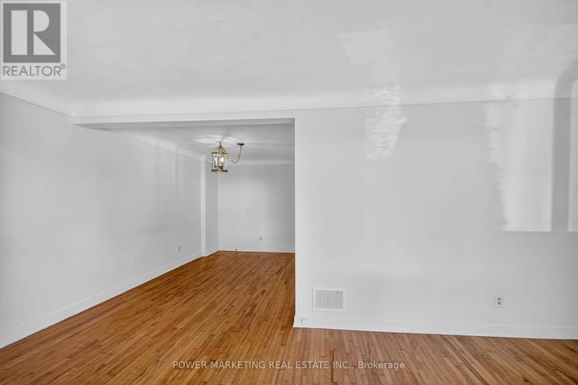 528 Mutual Street, Ottawa, photo 8