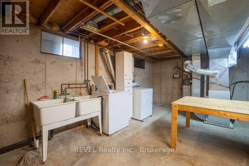 783 Daytona Drive — photo 24 of 40