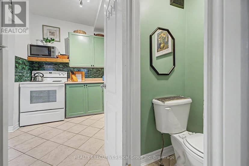 1230 Cassells Street — photo 26 of 39