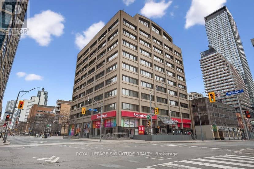 707 - 555 Yonge Street — photo 29 of 29