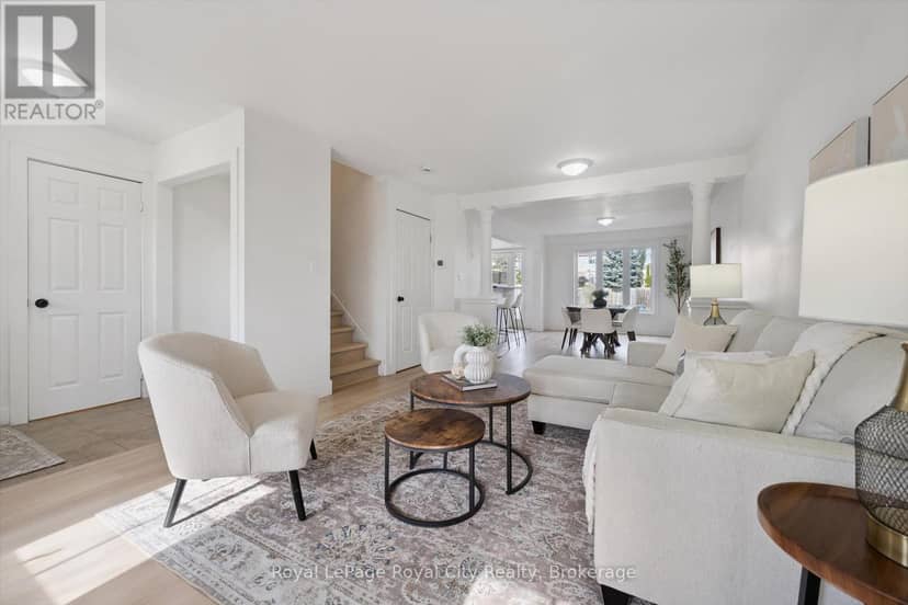 541 Victoria Road N — photo 13 of 40