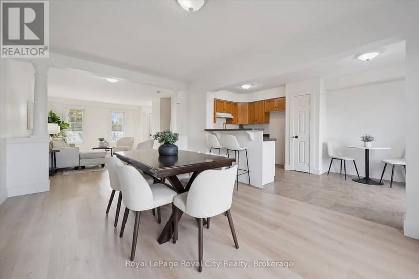 541 Victoria Road N — photo 17 of 40